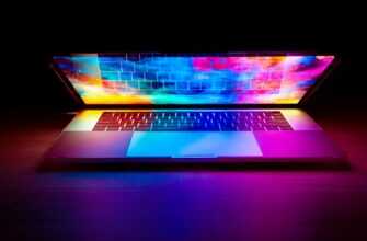 macbook pro turned on displaying music